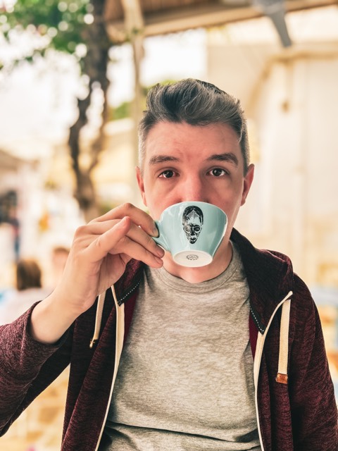 Tom Schuermans drinking an espresso